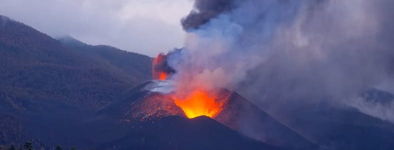 Feurige Geschichte und Abenteuer: Vulkaneum Schotten